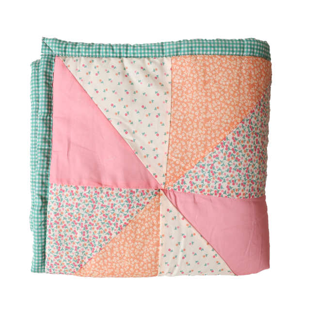 Edredon couverture patchwork fleuri - Dans la ferme - image 4